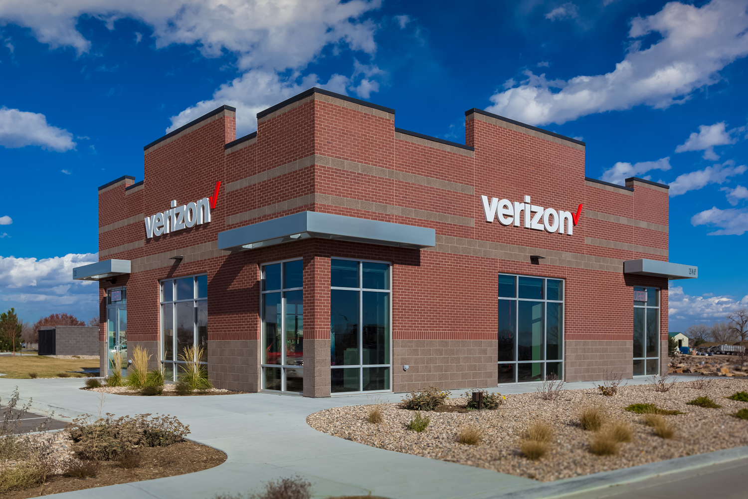 Cellular Plus Loveland - Beacon Construction LLC